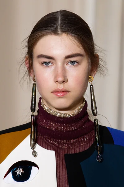 Look 38